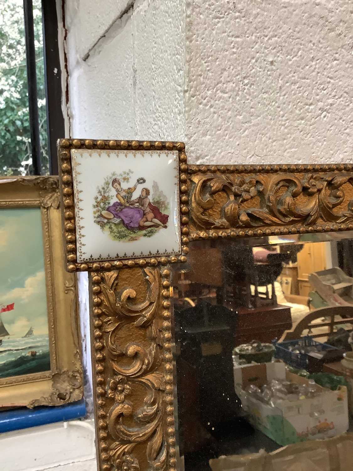 Marble topped gilt dressing table and en-suite mirror - Image 2 of 3