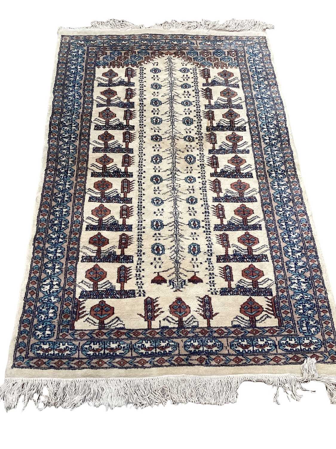 Eastern rug with geometric decoration on blue and cream ground, 148cm x 93cm