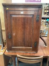 Georgian oak hanging corner cupboard with shaped shelves 68 x 91 cm