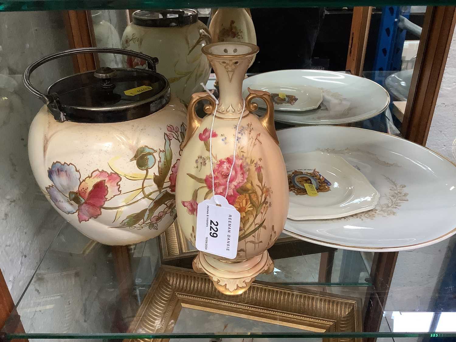 Royal Worcester blush ivory vase, other ceramics - Image 4 of 4