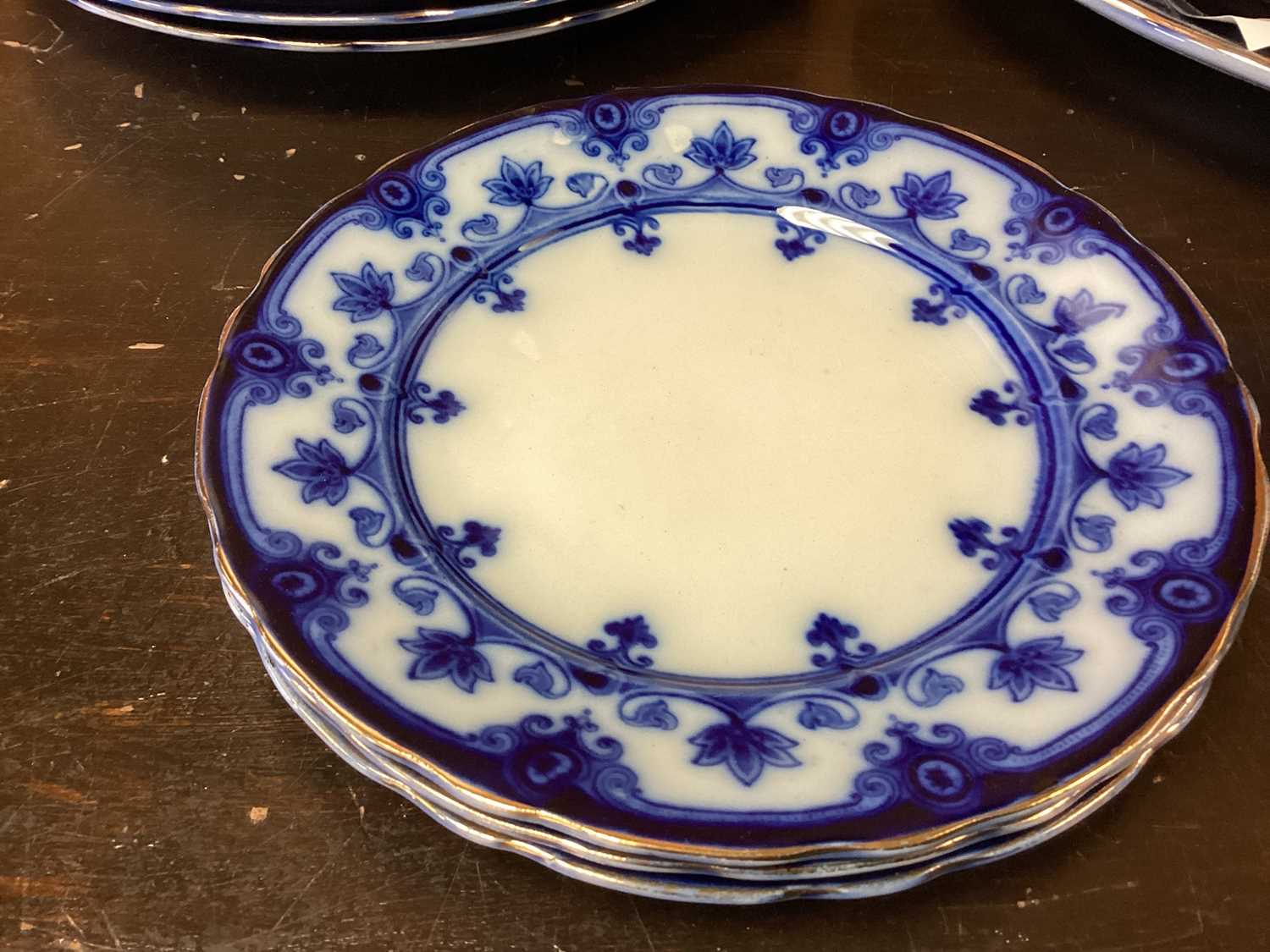 Late Victorian Art Nouveau Ford & Sons 'Dudley' pattern flow blue and white dinner service - Image 3 of 6