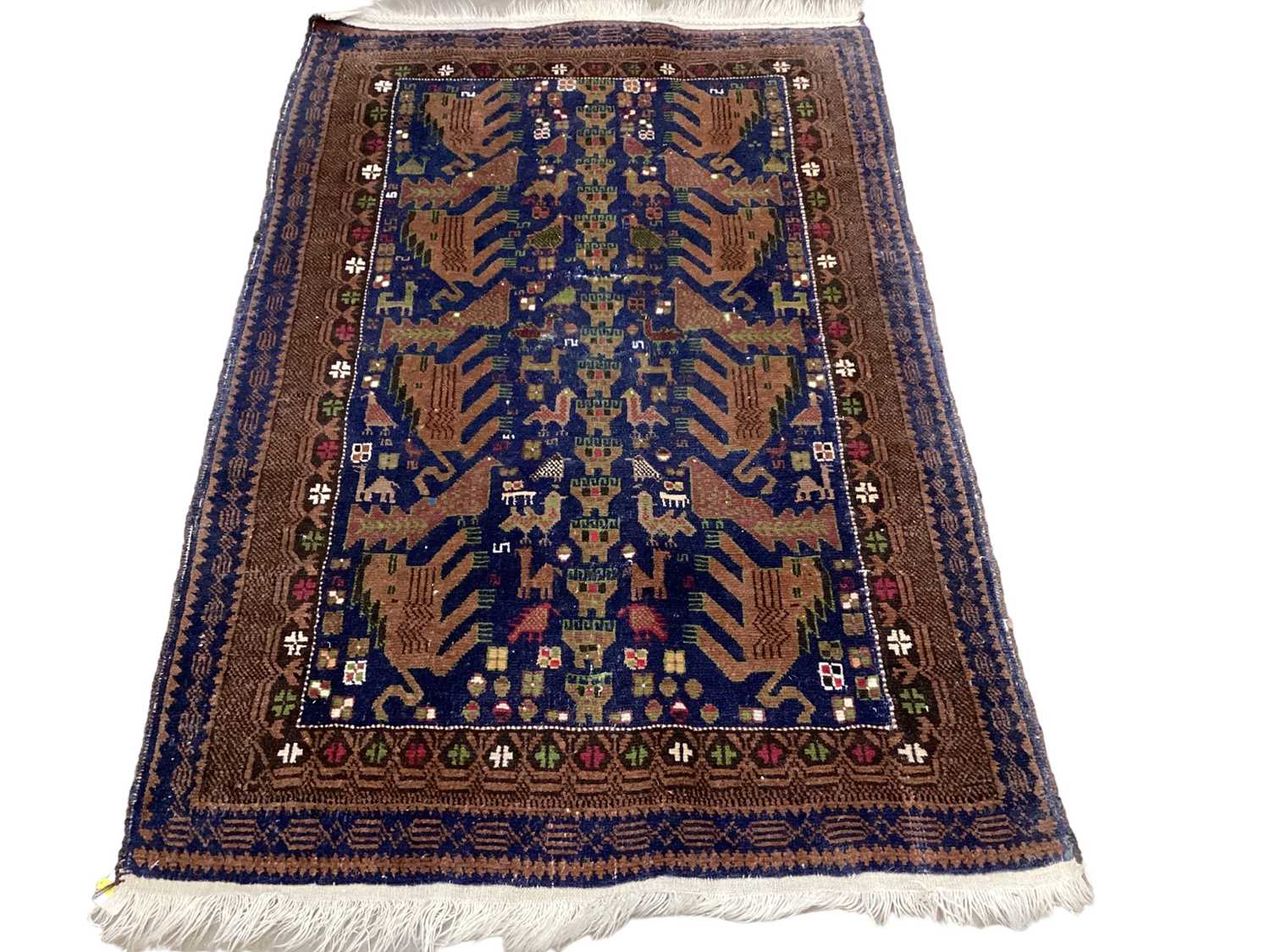 Chinese rug together with a narrow Persian rug - Image 3 of 5