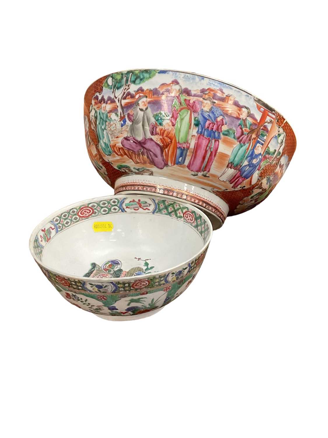 Two 18th century Chinese porcelain bowls