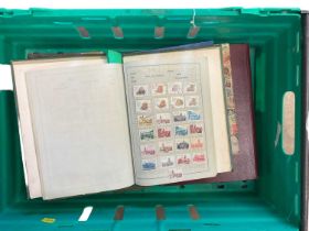 Various stamp albums