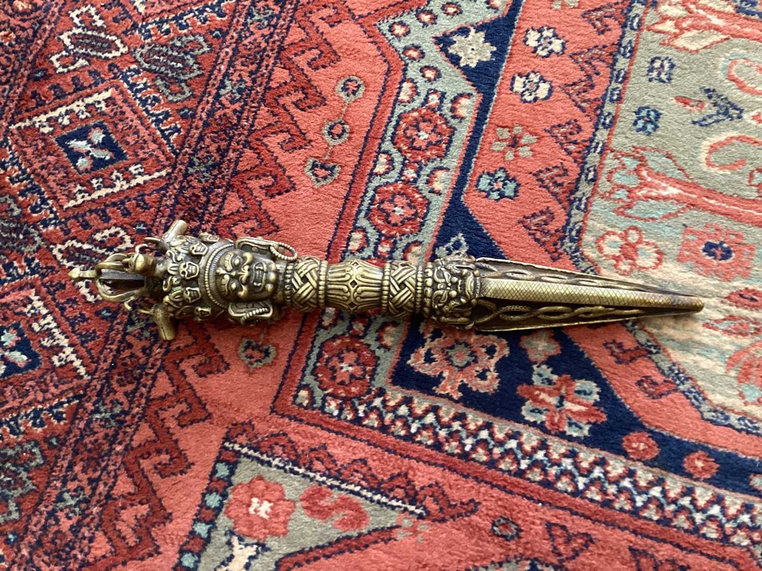 Tibetan ritual dagger/Phurba in fitted carved wooden case/stand with applied decoration, the case 48 - Image 7 of 14