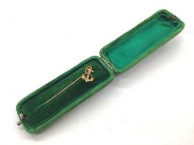 Victorian 15ct gold seed pearl anchor tie pin in case