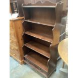 Georgian-style mahogany waterfall bookcase with five shelves and two drawers 153cm high, 77cm wide