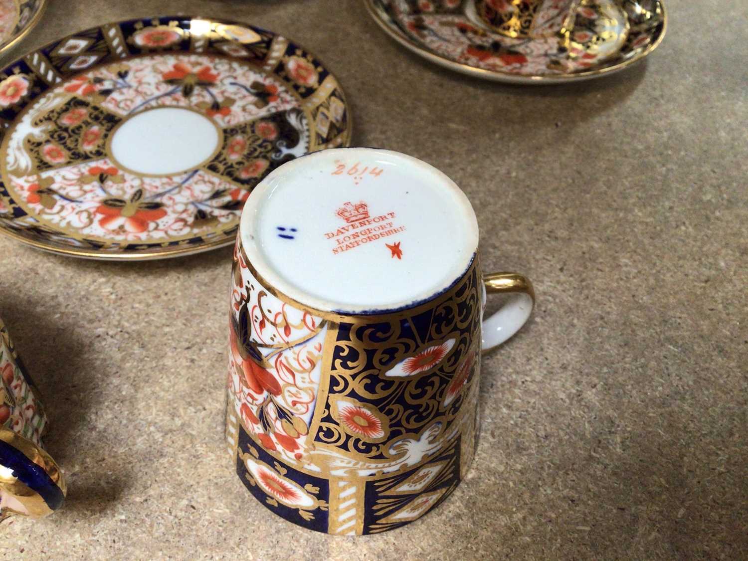 Davenport Imari eight place coffee set, together with an Imari miniature teapot and sugar pot - Image 3 of 3