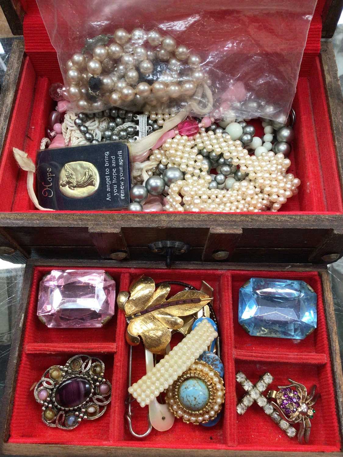 Two jewellery boxes containing costume jewellery, simulated pearls, brooches and various coins - Image 6 of 6