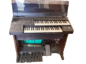 Yamaha Electone EL-7