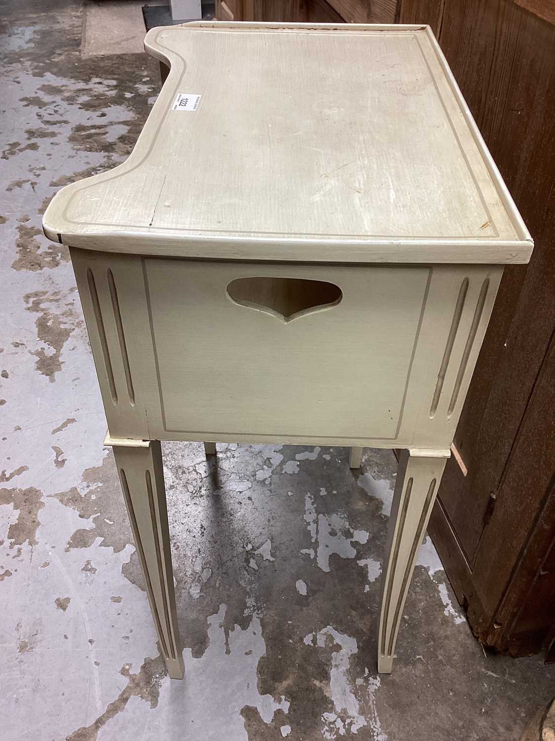 Pair of French cream bedside tables, 46.5cm wide, 31.5cm deep, 70.5cm high - Image 10 of 13