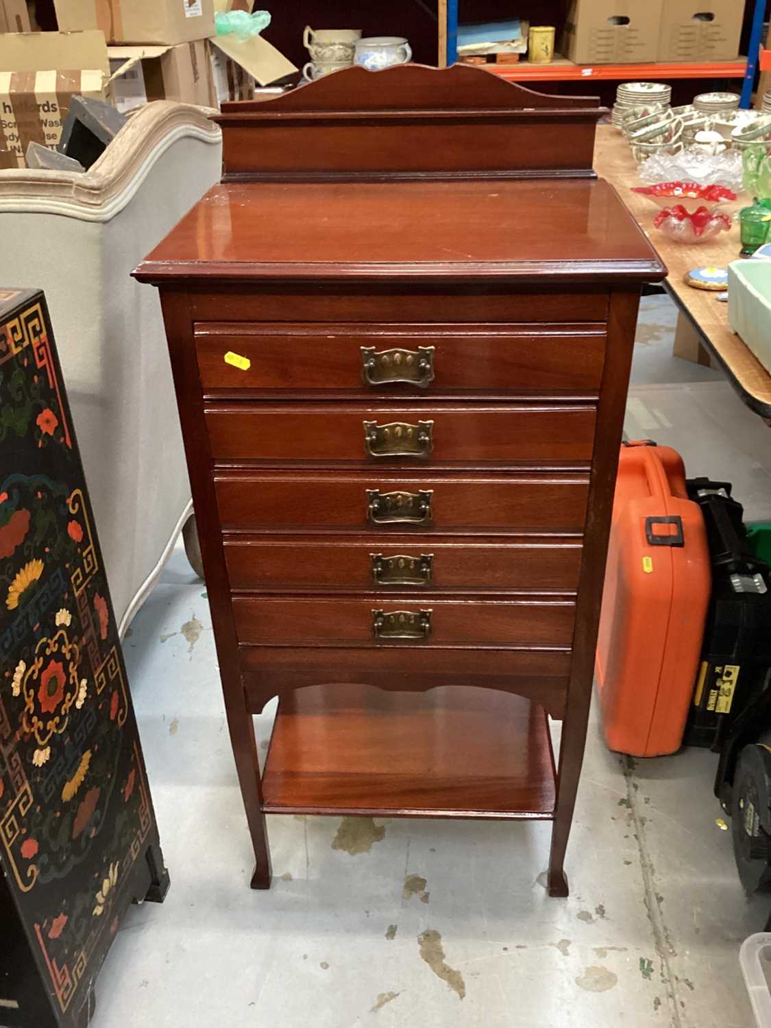 Edwardian mahogany music cabinet with ledge, five slides and undertier below