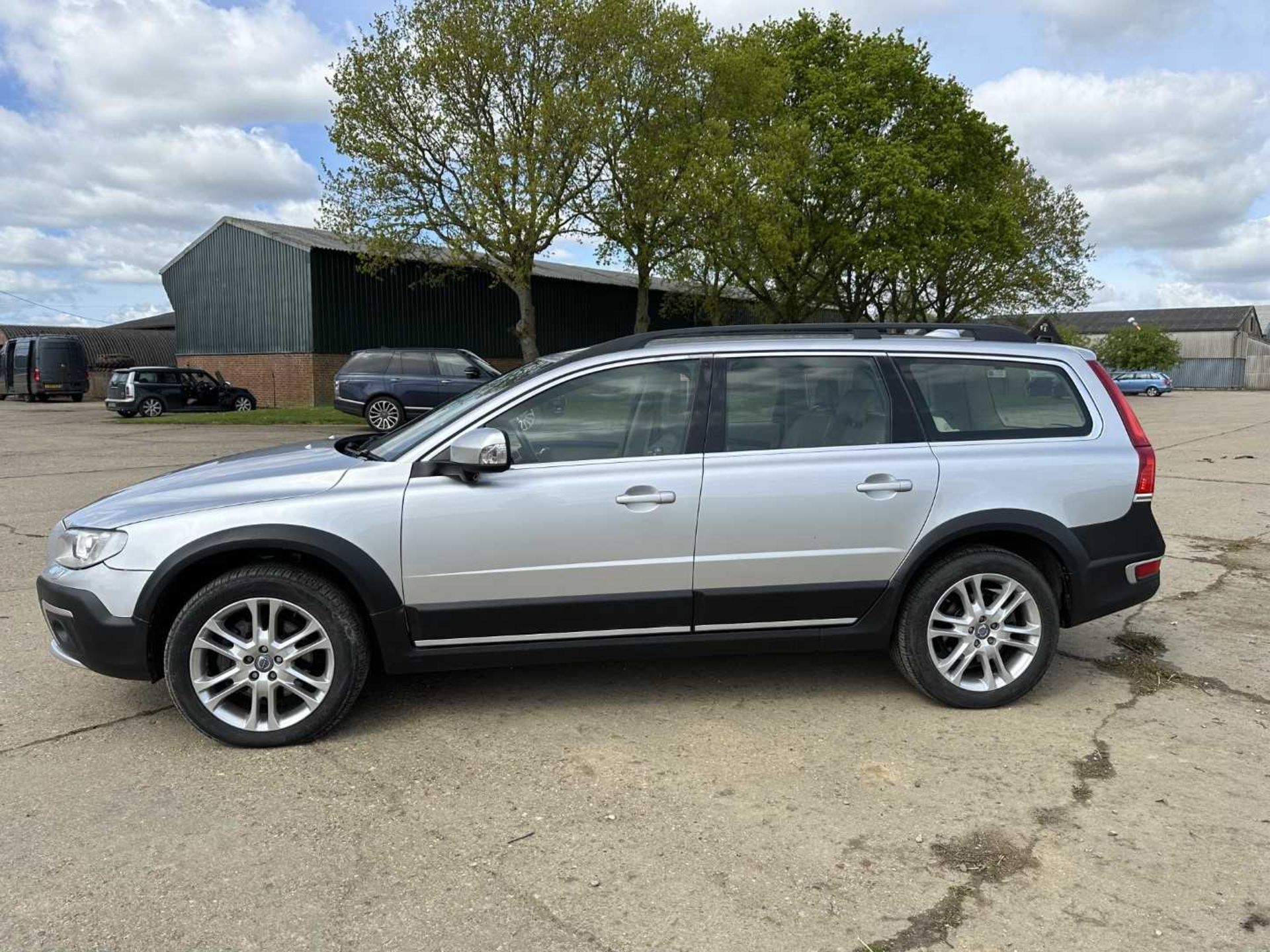 2014 Volvo XC70 SE Lux D5 AWD automatic, 5 door estate, reg. no. KS14 MFP - Image 7 of 29