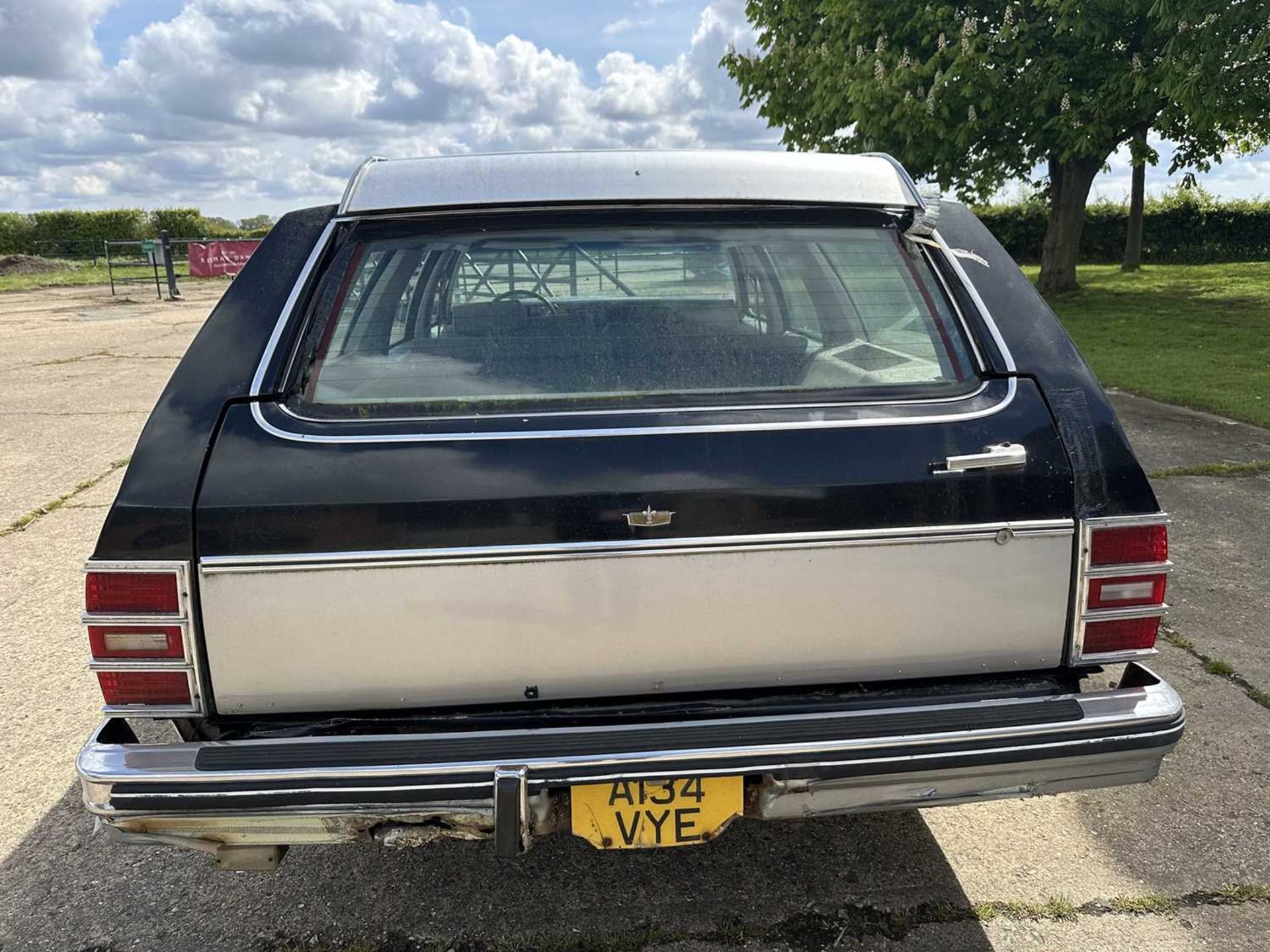 1990 Chevrolet Caprice Station Wagon, 5000cc V8, automatic, reg. no. A134 VYE - Bild 6 aus 14