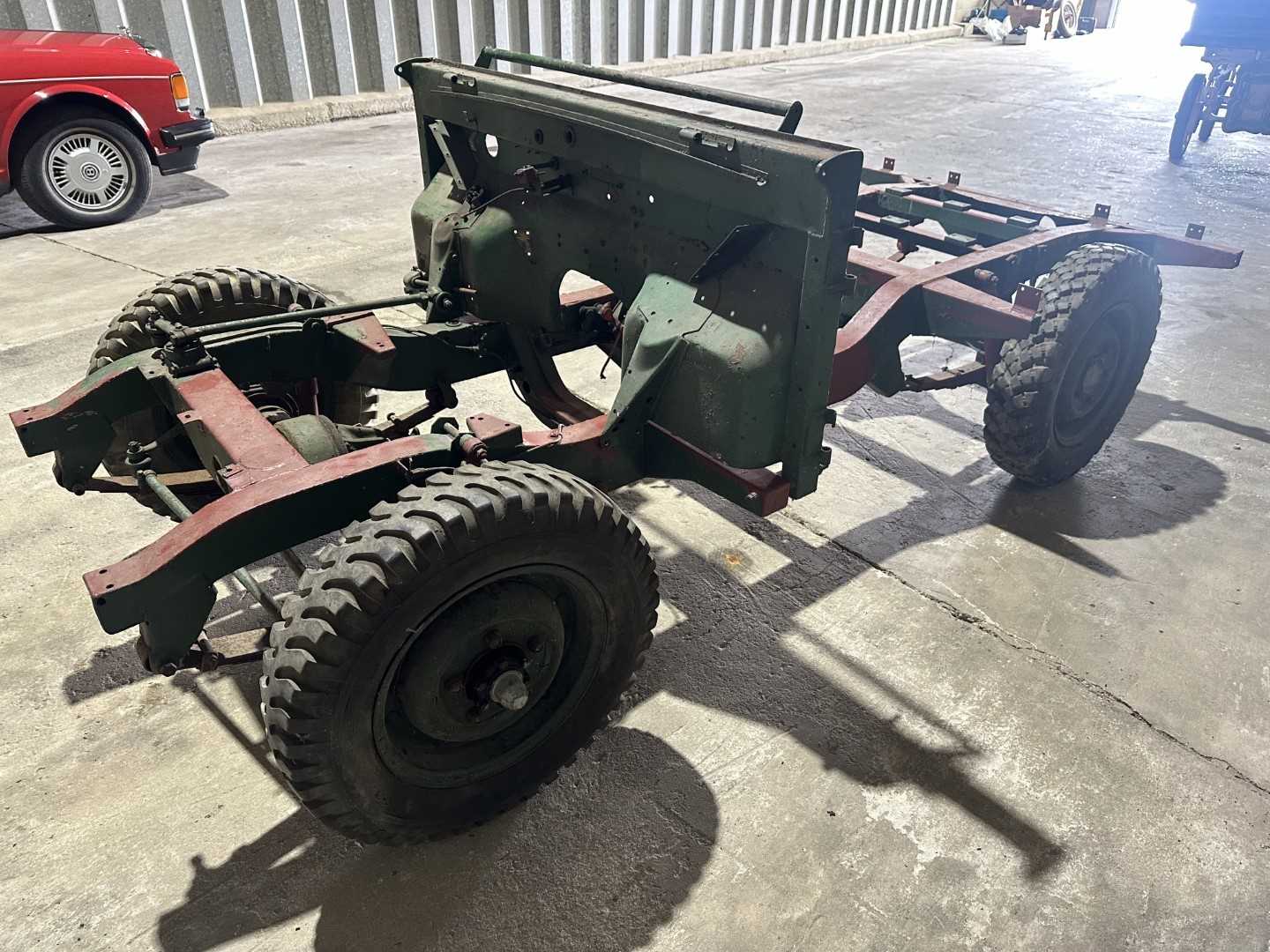 Land Rover rolling chassis, this chassis (believed to be from a Series I) - Image 7 of 15