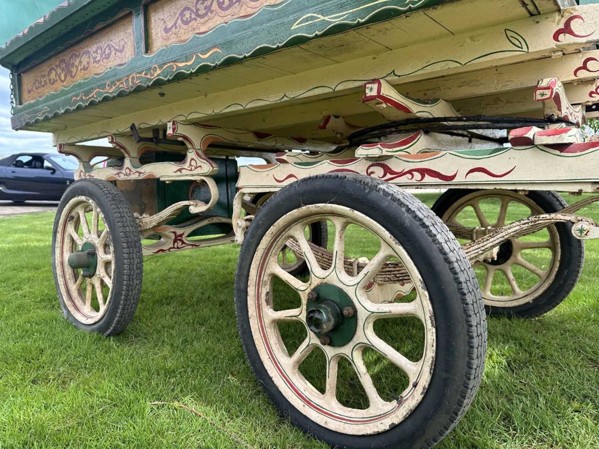 Charming child's bow top gypsy caravan - Image 21 of 22