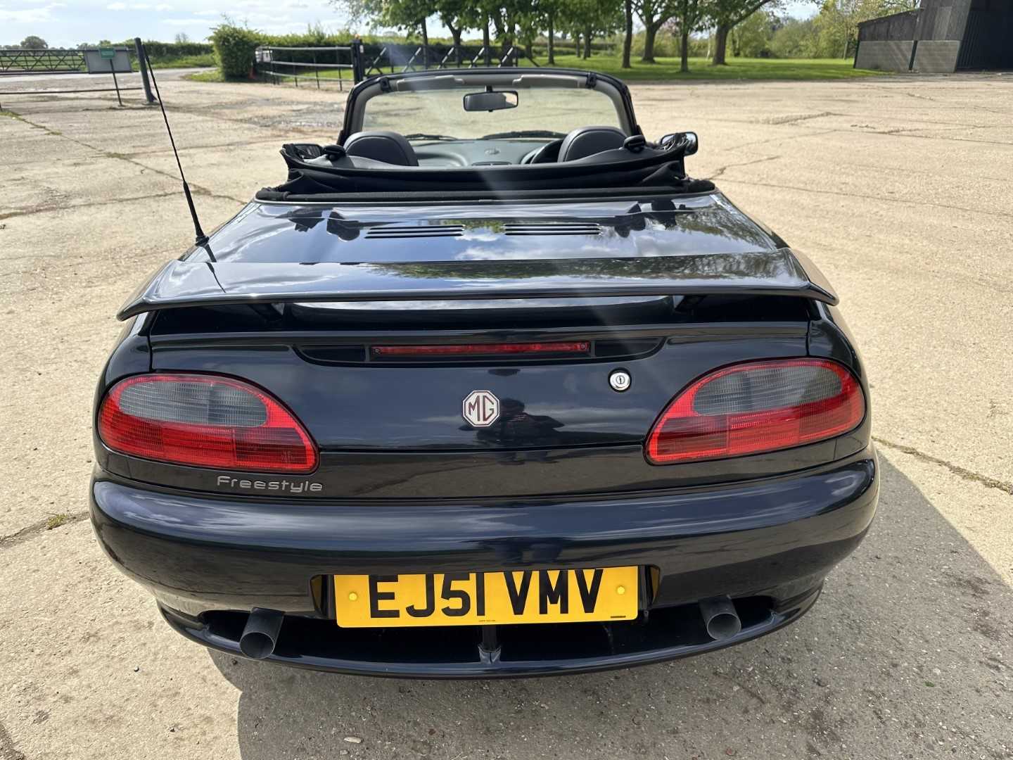 2001 MGF 1.8 Freestyle, 2 door convertible, reg. no. EJ51 VMV - Image 6 of 23