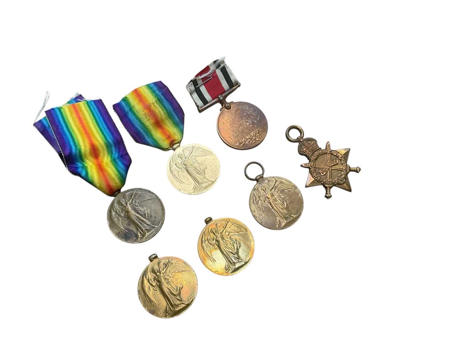 Group of seven First World War Medals comprising