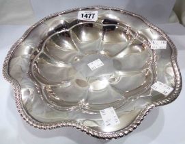 A 25.5cm diameter silver tazza with gadrooned scalloped rim. set on shaped footed base - Chester