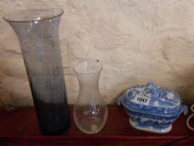 A 19th Century blue and white Willow pattern pottery sauce tureen - sold with two glass vases