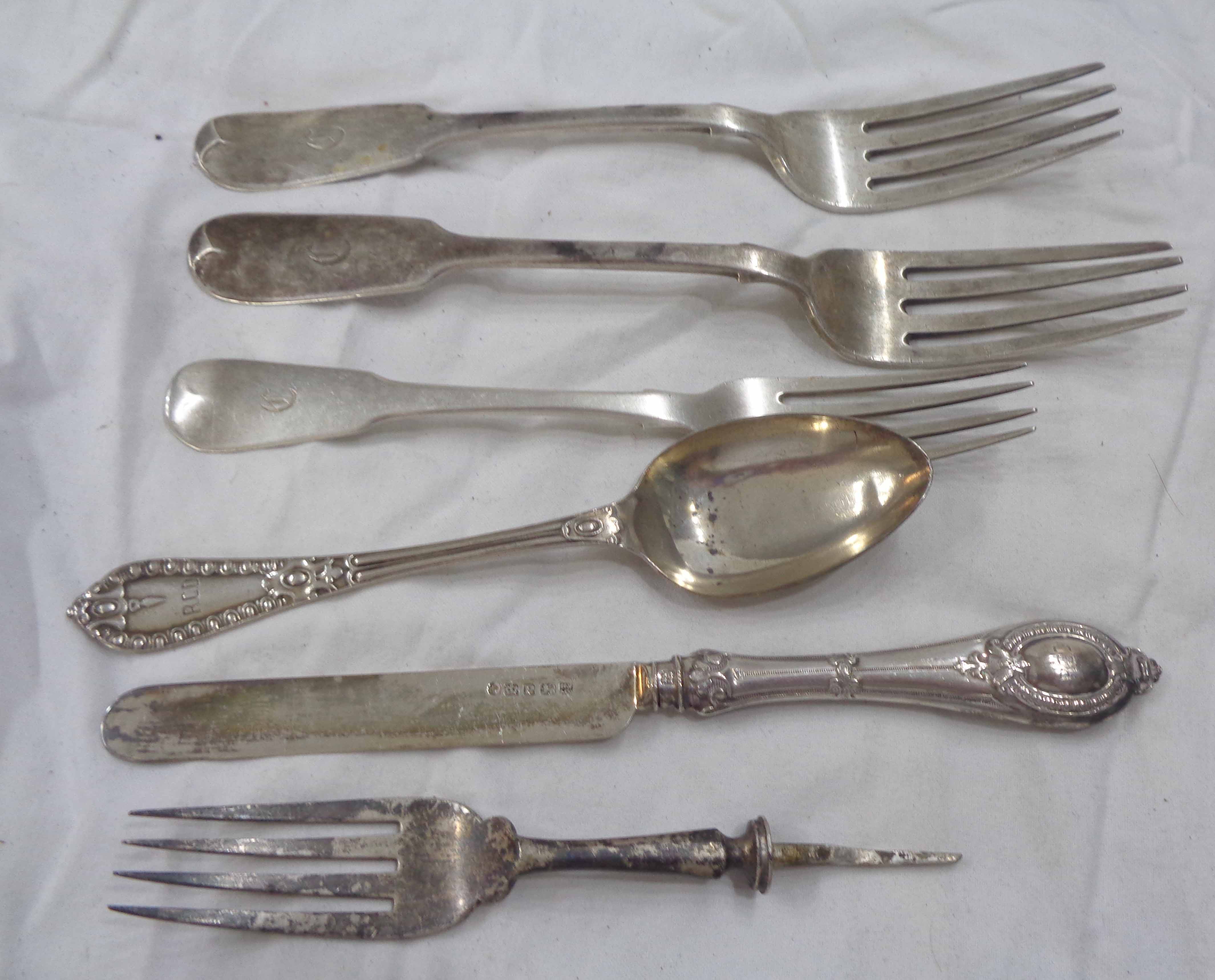 A bag containing a small quantity of assorted silver including a pair of Exeter fiddle pattern forks