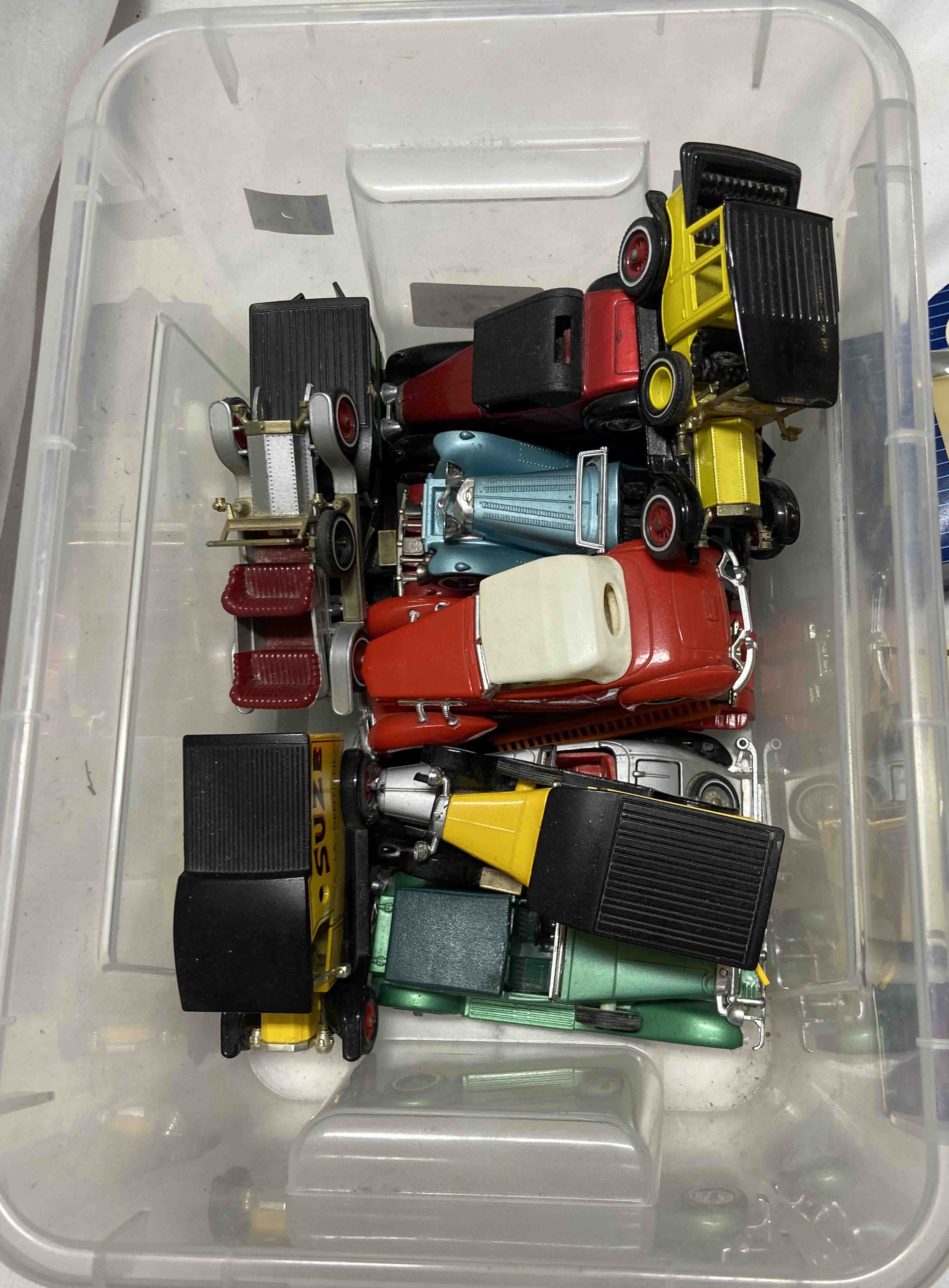 A large quantity of various model cars including Matchbox, Atlas, etc. - sold with a model Vulcan - Image 5 of 7