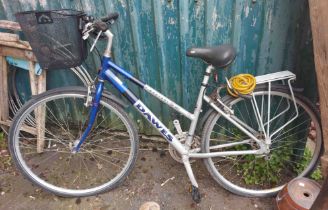 A Dawes lady's bicycle