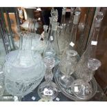 A quantity of glassware including bowls, vases, etc.