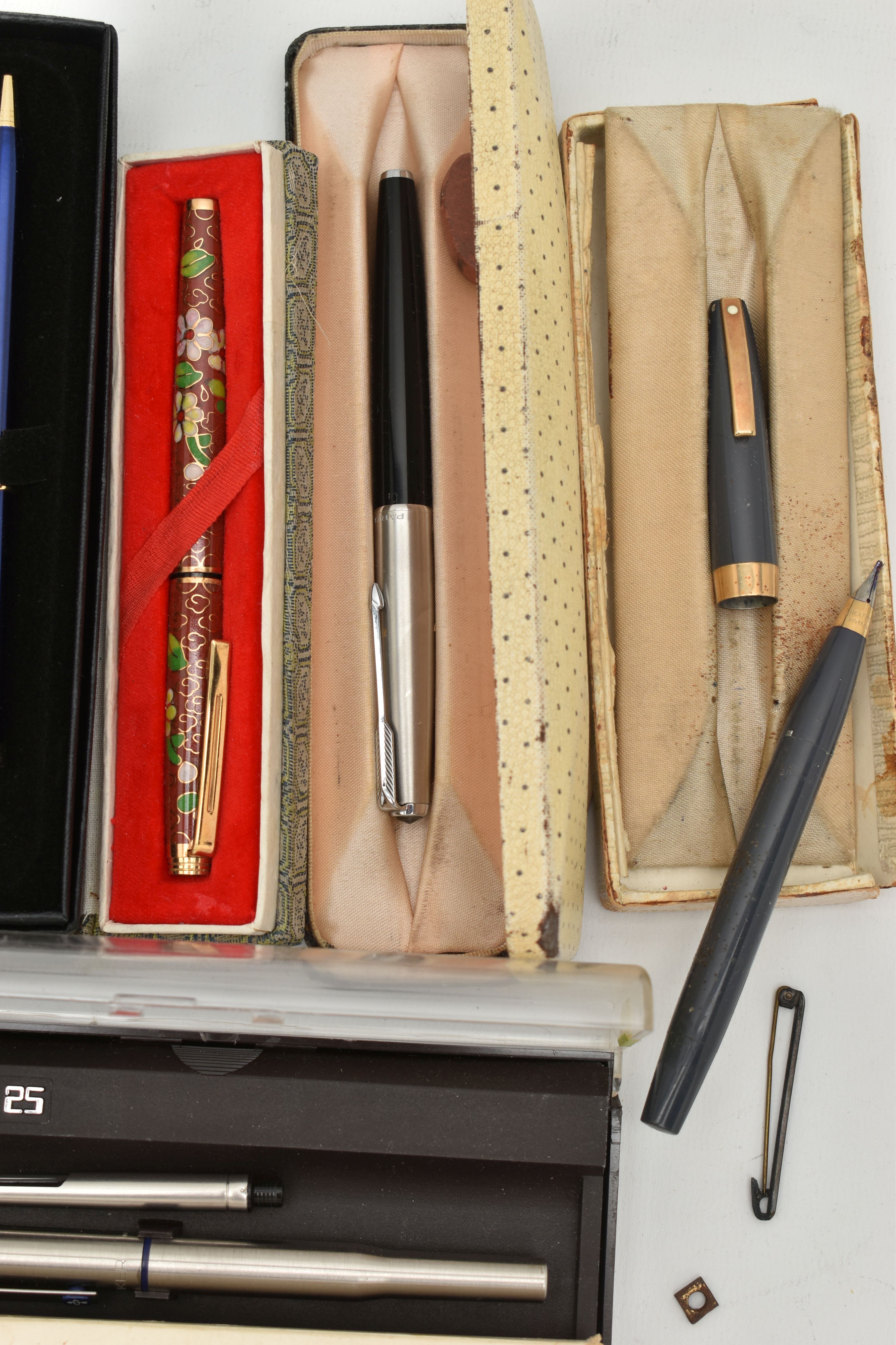 ASSORTED PENS, to include five boxed 'Parker' fountain pens, a 'Parker Frontier' ball point pen, and - Image 4 of 5