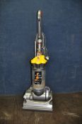 A DYSON DC33 UPRIGHT VACUUM CLEANER (PAT pass and working)