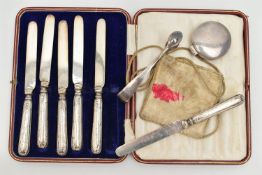 A SELECTION OF SILVERWARE, to include a boxed set of six silver handled butter knives, silver