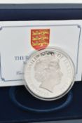 THE ROYAL WEDDING JERSEY SILVER PROOF FIVE OUNCE PRINCE WILLIAM & CATHERINE MIDDLETON £10 2011 BOXED