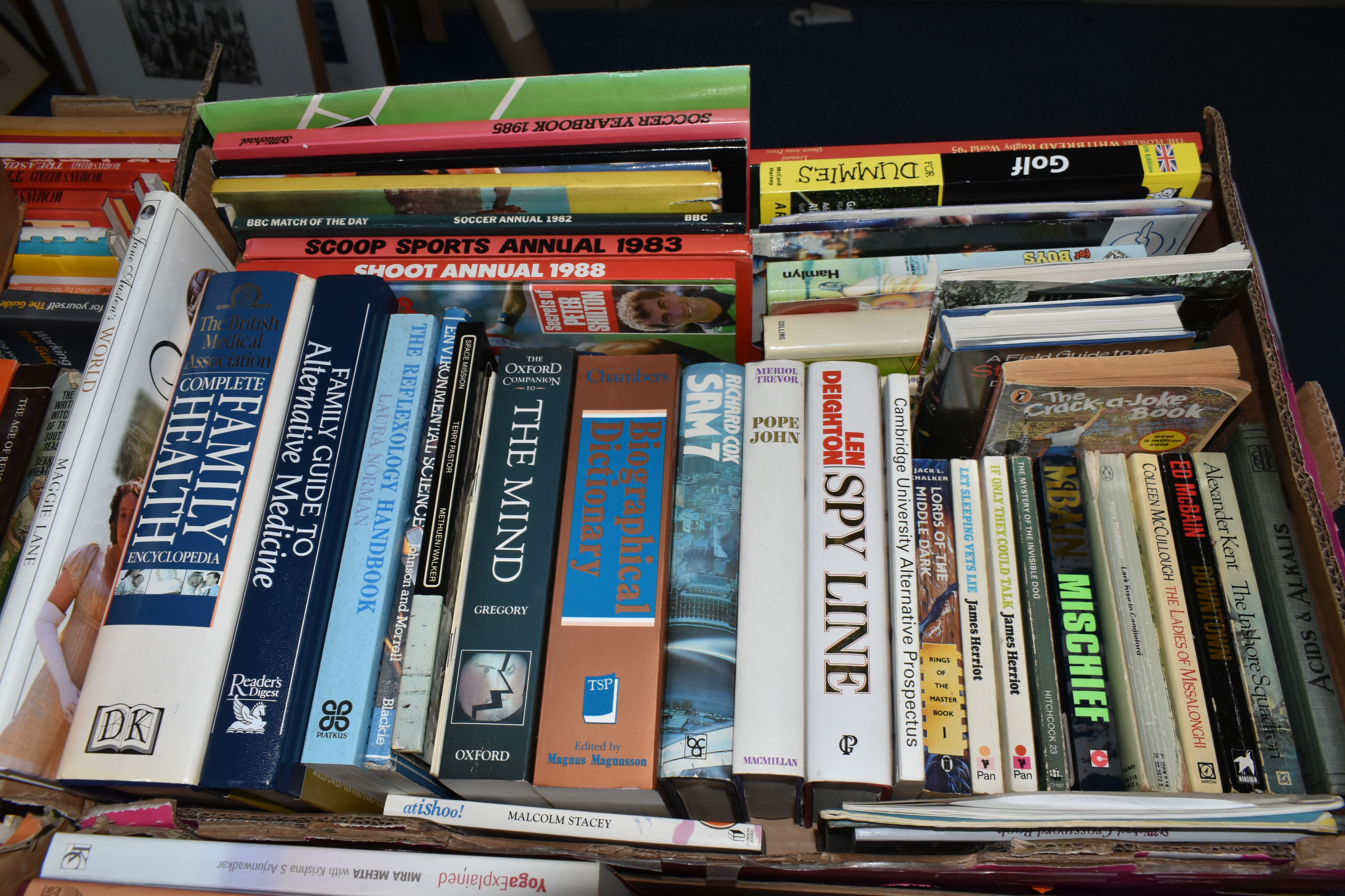 EIGHT BOXES OF ASSORTED BOOKS. mostly late 20th century hardbacks, subjects include art, philosophy, - Image 3 of 9