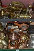 A BOX AND A SUITCASE OF METAL WARES AND SUNDRY ITEMS, to include copper jugs and kettles, a brass