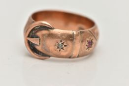 AN EARLY 20TH CENTURY 9CT ROSE GOLD BELT BUCKLE RING, wide band approximate band width 9.5mm, star