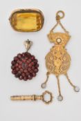 A SELECTION OF LATE 19TH CENTURY TO EARLY 20TH CENTURY JEWELLERY ITEMS, to include a late