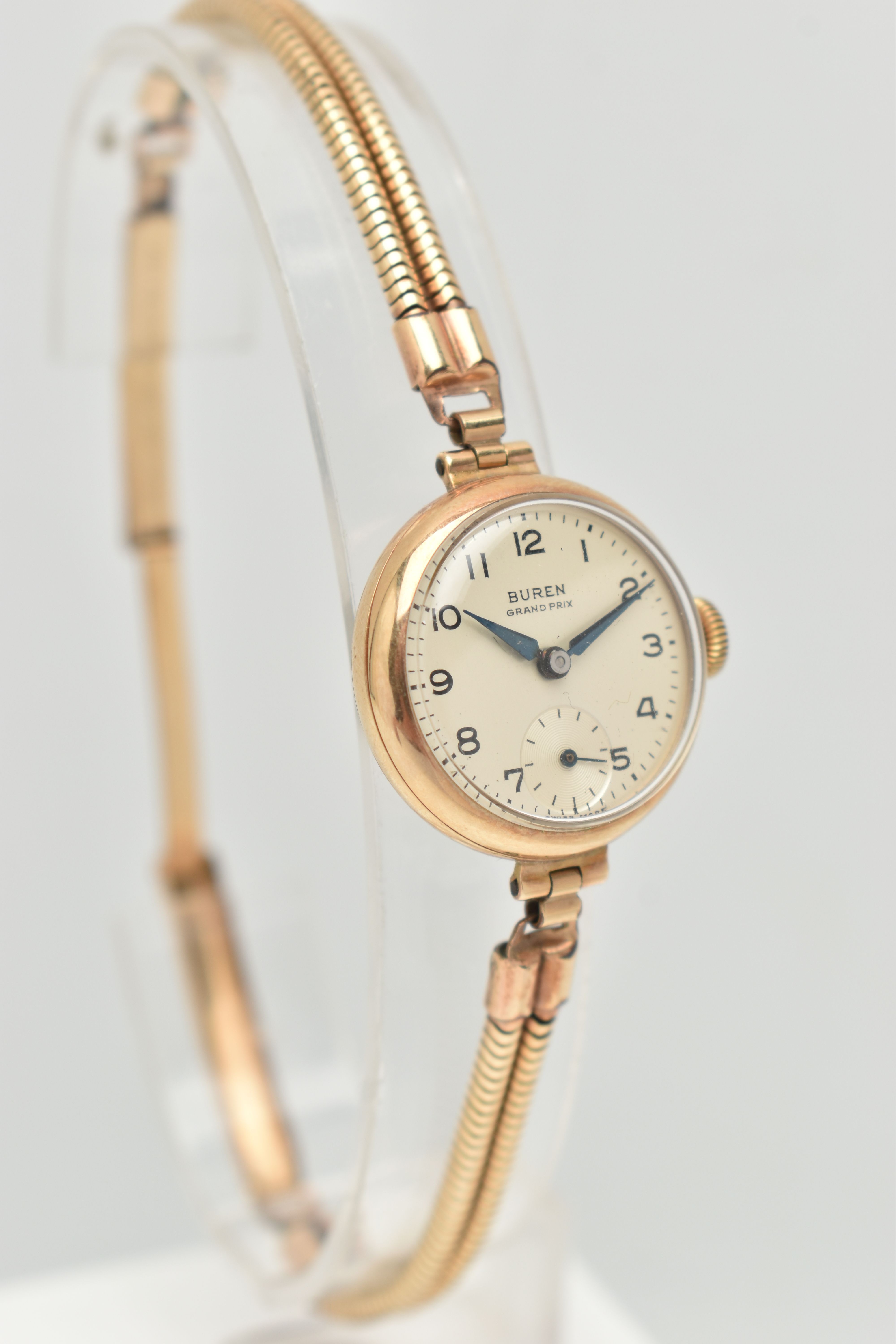 A LADIES BOXED 'BUREN' WRISTWATCH, manual wind, round silvered dial signed 'Buren Grand Prix', - Image 2 of 7