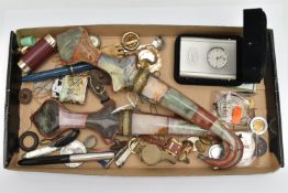 A BOX OF ASSORTED ITEMS, to include two Arabian daggers, a 'Parker' fountain pen, a second