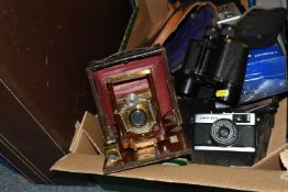ONE BOX OF VINTAGE CAMERAS AND EQUIPMENT, to include a brown leather case containing a Monroe No6