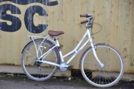 A PENDLETON SOMERBY LADIES BIKE in white with 7 speed twist grip gears, 17in frame