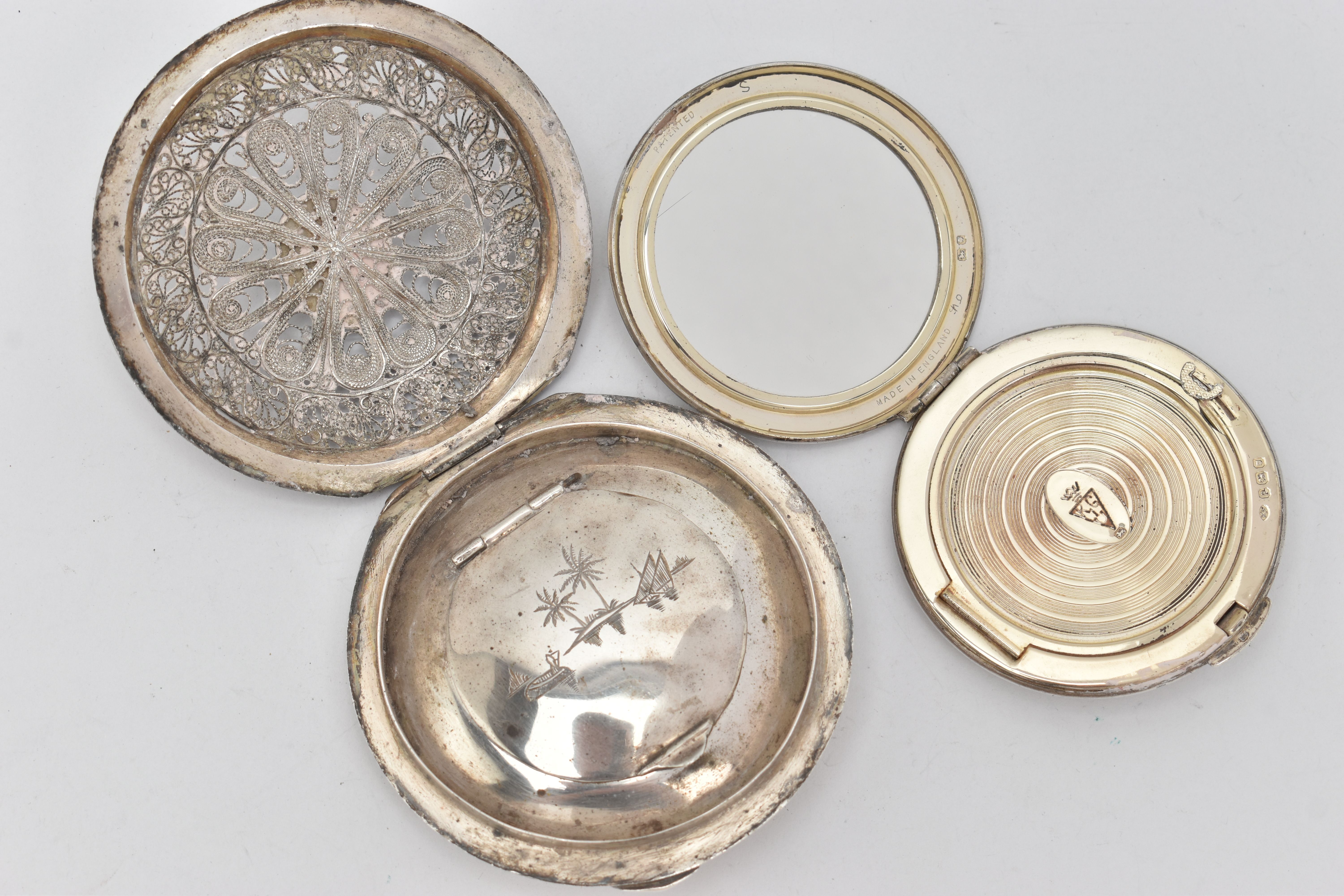 TWO COMPACTS, to include a silver 'Kigu' round polished compact, hallmarked 'Kigu Ltd' Birmingham - Image 3 of 4