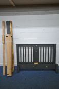 A GREY PAINTED 5FT BEDSTEAD, with side rails, slats and central support (condition report: back of