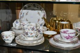 ROYAL WORCESTER 'PEKIN' TEA WARES, comprising six cups, five saucers, six side plates and a 23.5