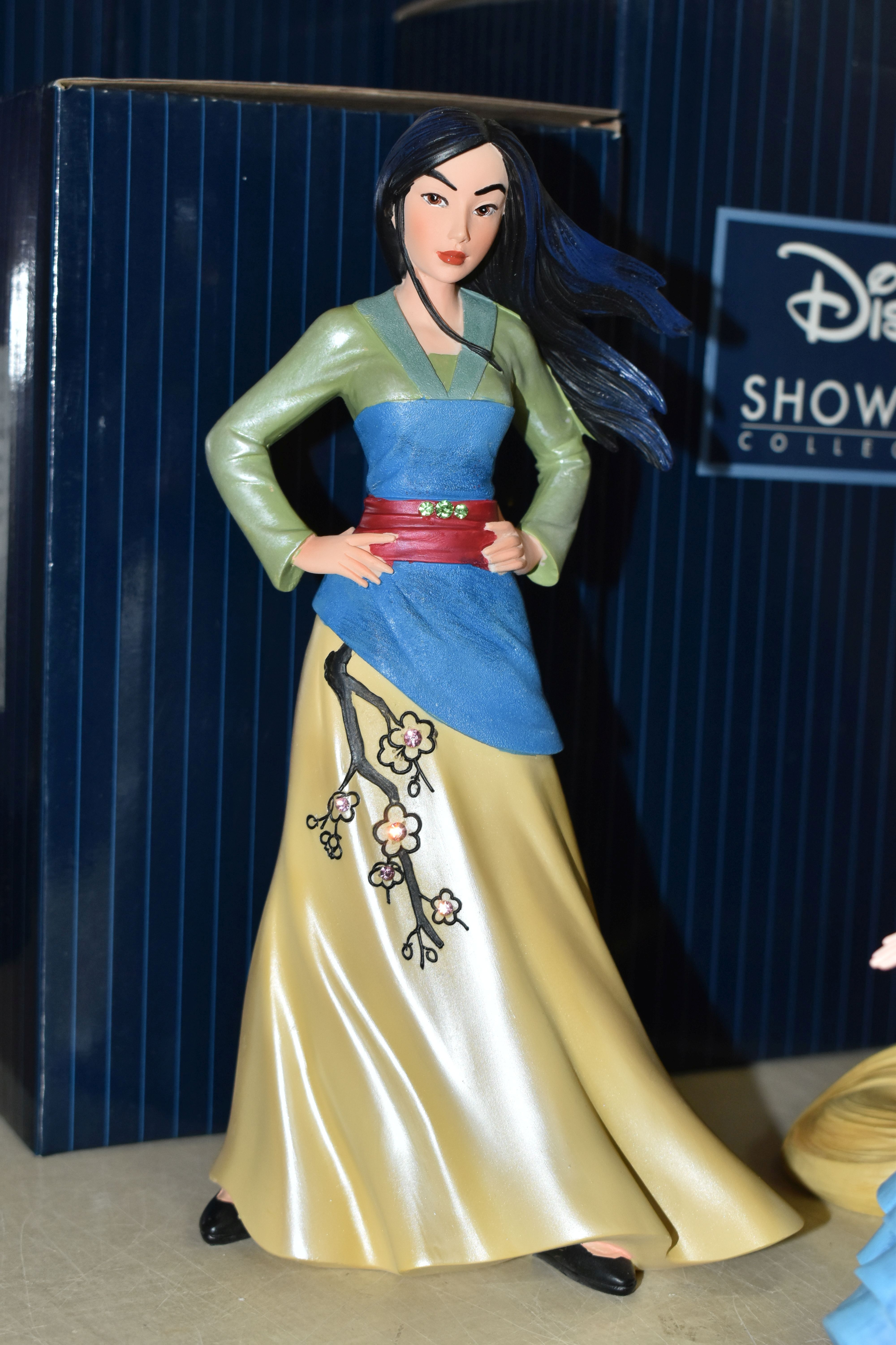 FOUR BOXED ENESCO DISNEY SHOWCASE COLLECTION FIGURES, comprising Rapunzel with Pascal no 6006275, - Image 5 of 6