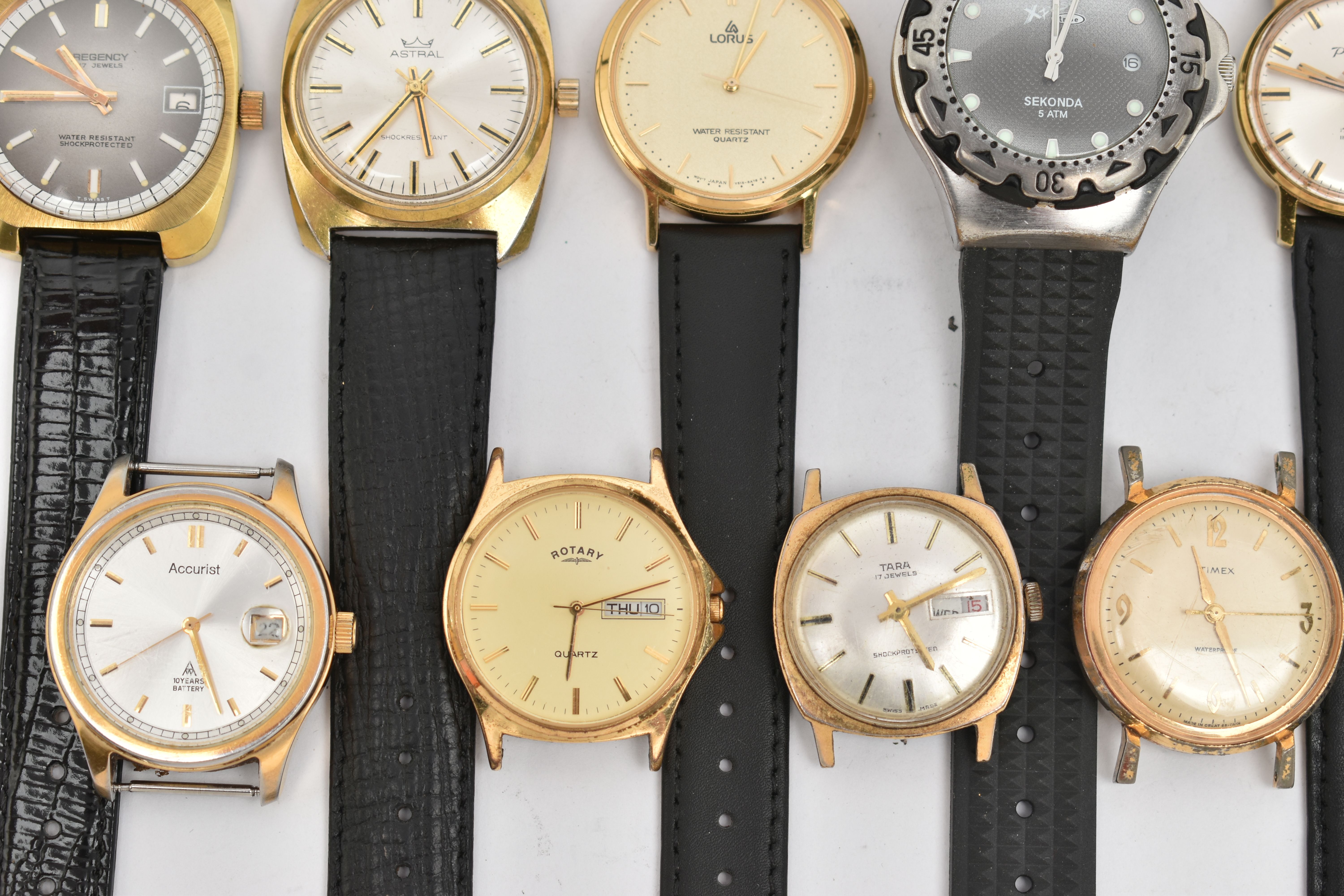 A SELECTION OF WRISTWATCHES, mostly gents watches with names to include 'Sekonda Expose' with rubber - Image 5 of 5