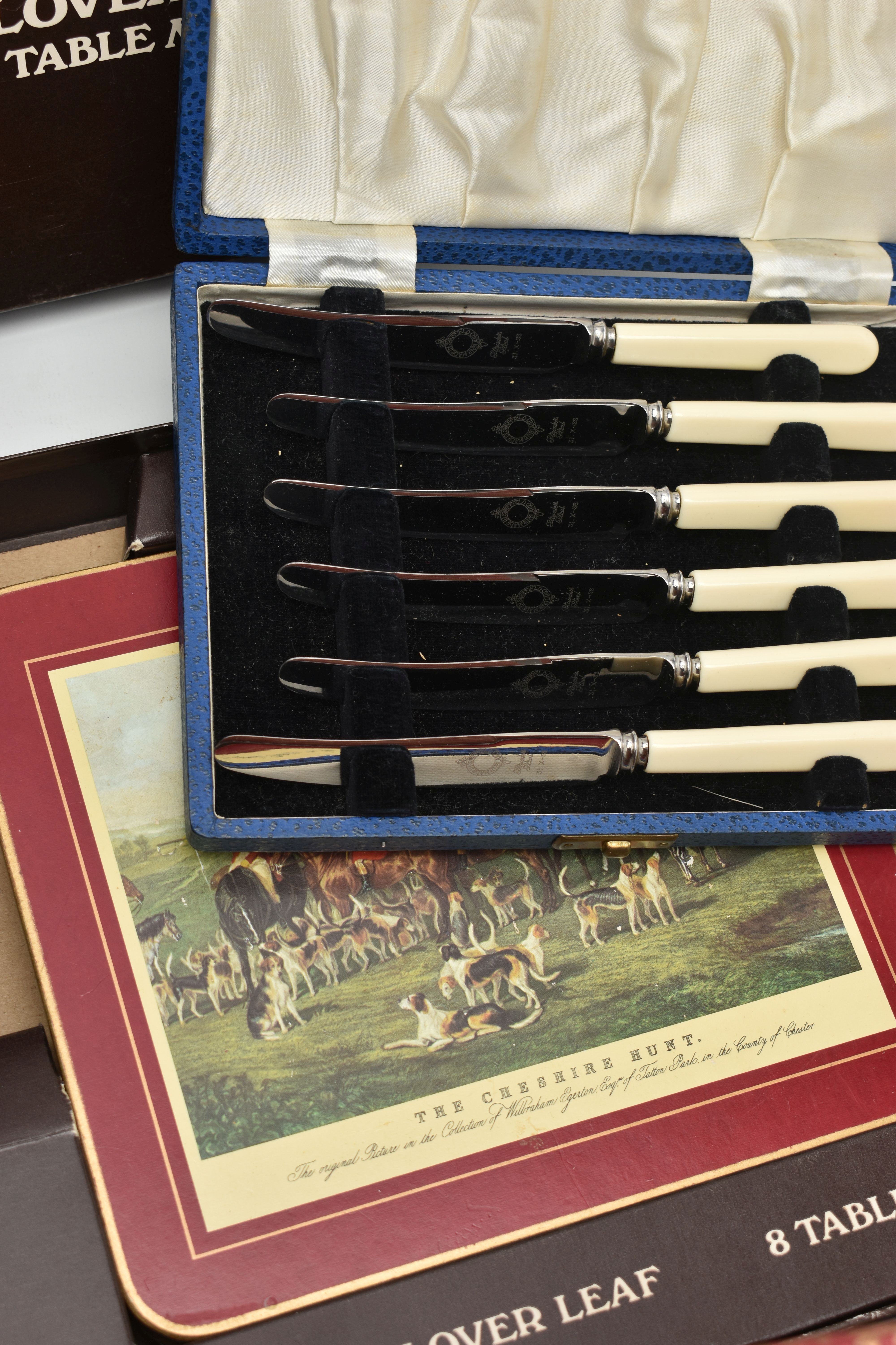 A CANTEEN OF EPNS CUTLERY AND FURTHER CUTLERY AND MATS, the wooden canteen with hinged lid and - Image 3 of 5