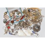 AN ASSORTMENT OF SILVER AND WHITE METAL JEWELLERY, to include pendant necklaces, rings, bracelets,