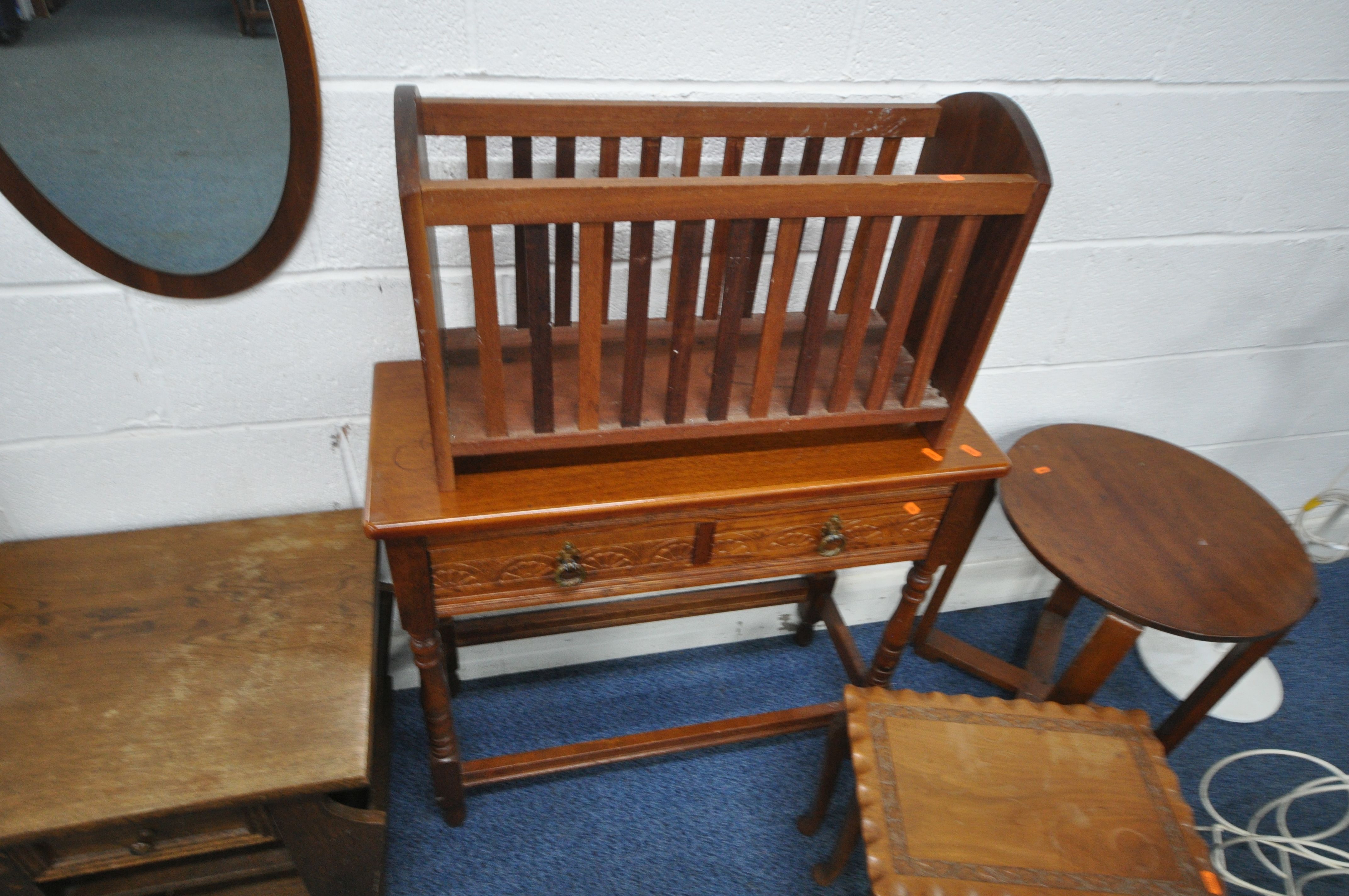 A SELECTION OF OCCASIONAL FURNITURE, to include a 20th century oak side table, with two frieze - Image 2 of 7