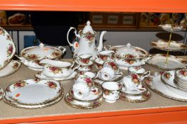 A LARGE QUANTITY OF ROYAL ALBERT 'OLD COUNTRY ROSES' PATTERN DINNER AND TEAWARE, comprising a