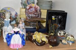 A GROUP OF FIGURINES, COLLECTORS PLATES, GLASS, METAL WARES AND SUNDRY ITEMS, to include a Royal